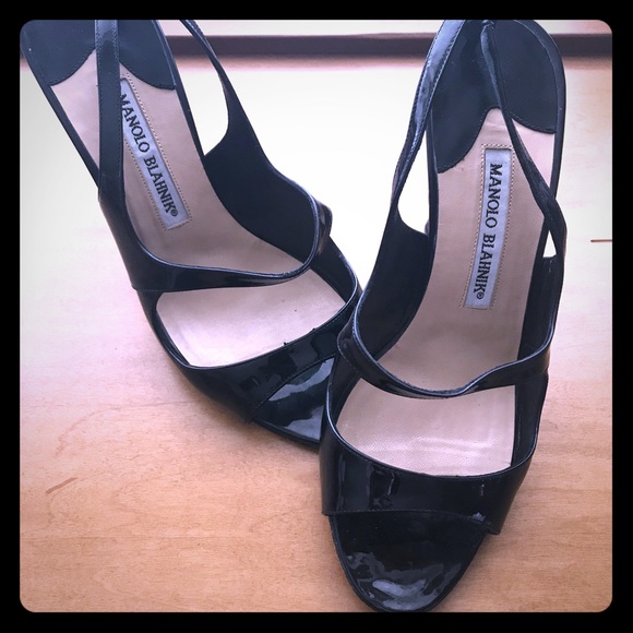 Manolo Blahnik Shoes - Manolo Blahnik slingback sandals
